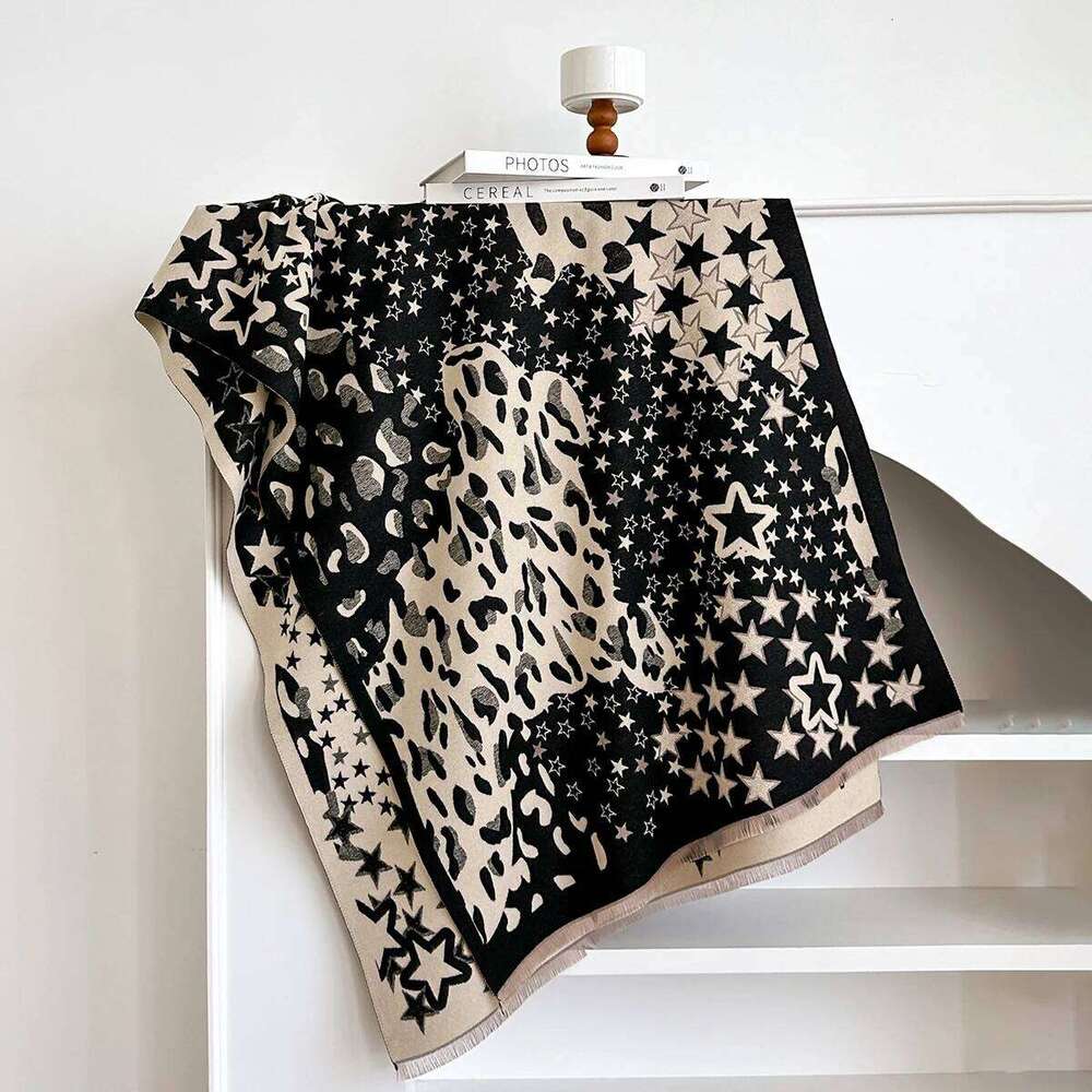 Ladies Thickened Winter Scarf Leopard Print Star Design Two-Sided Faux Cashmere Jacquard Wool Pashmina Wrap Luxury Style Z260226