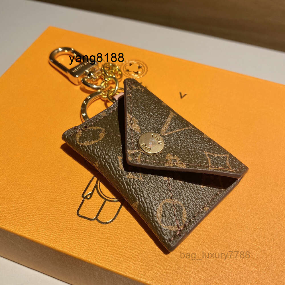 keychain designer key chain luxury bag charm letter bag women key ring car chain pendant men fa G713 louis vuittonly lvs lvt louisvuitton louievuitton D1HE