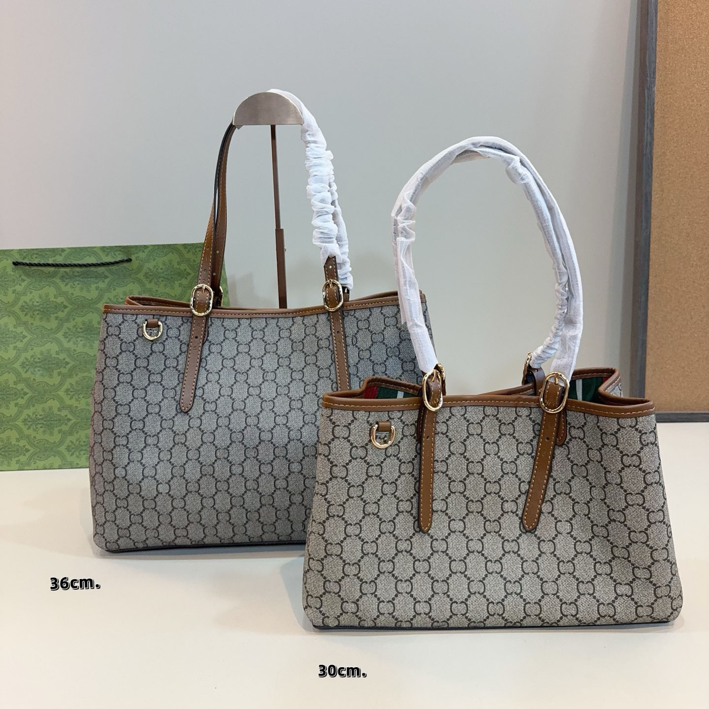 10A tote bag Dionysus designer bag Canvas Emblem red green New Moon Bag Cherry pendant handbag Large capacity tote bag bags for luxury exquisite Ophidia bag