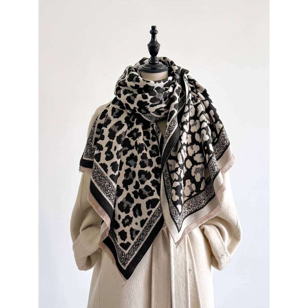 Winter Elegance Thick Faux Pashmina Scarf Women Two-Sided Warm Soft Shawl Wrap Feminine Patterned Blanket for Cold Weather Z260226