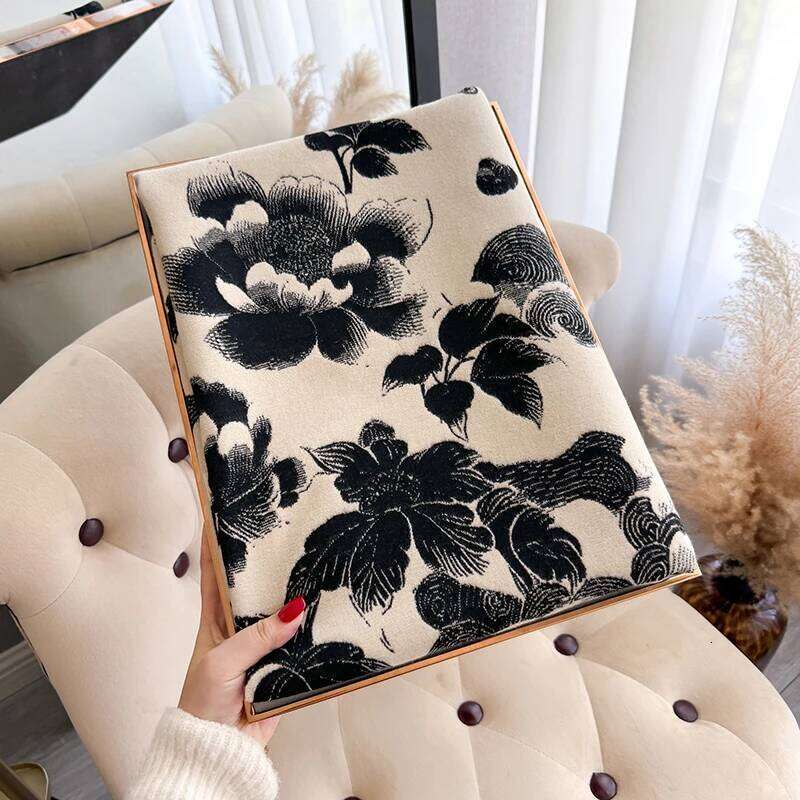 New 2025 Women Fashion Brand lotus Scarf Luxury Autumn Winter Warm Shawls Print Scarve Pashmina Mujer Femme Foulard Bufanda Z260226