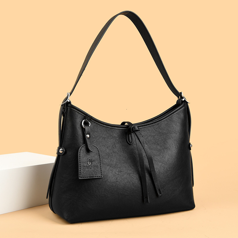 Women Suede Shoulder Bag with Interior Pocket Crossbody Bag Adjustable Strap Trendy Bucket Bag Travel Bag 241201