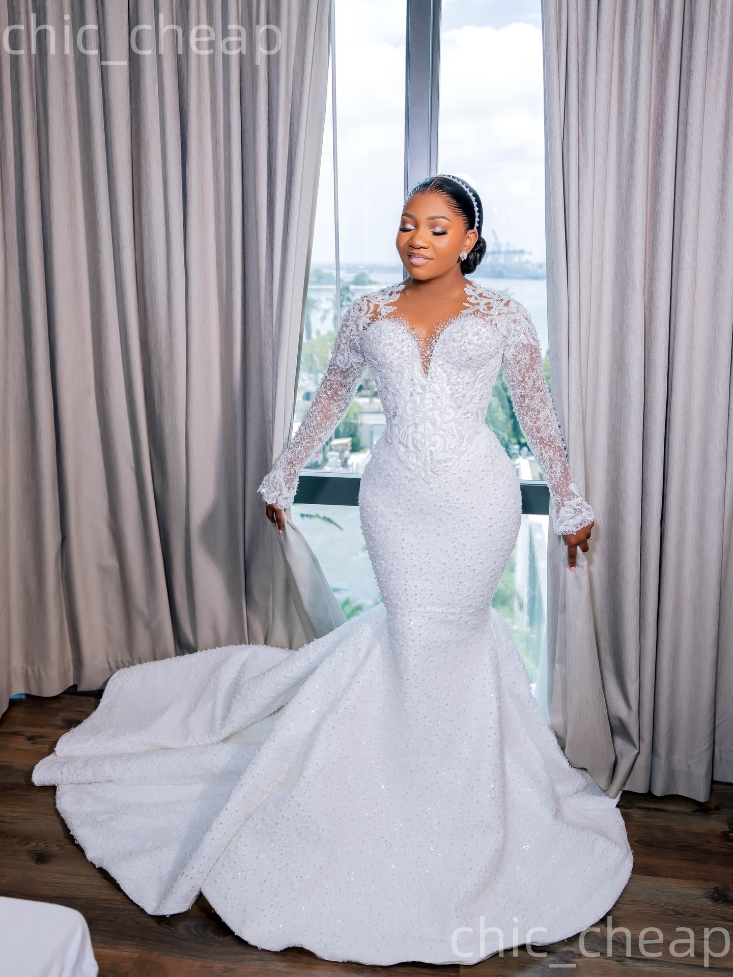 African Aso Ebi 2026 Ivory Mermaid Wedding Dress Pearls Lace Sheer Neck Full Sleeves Sequined Vintage Charming Bridal Gowns Dresses ZJ0277