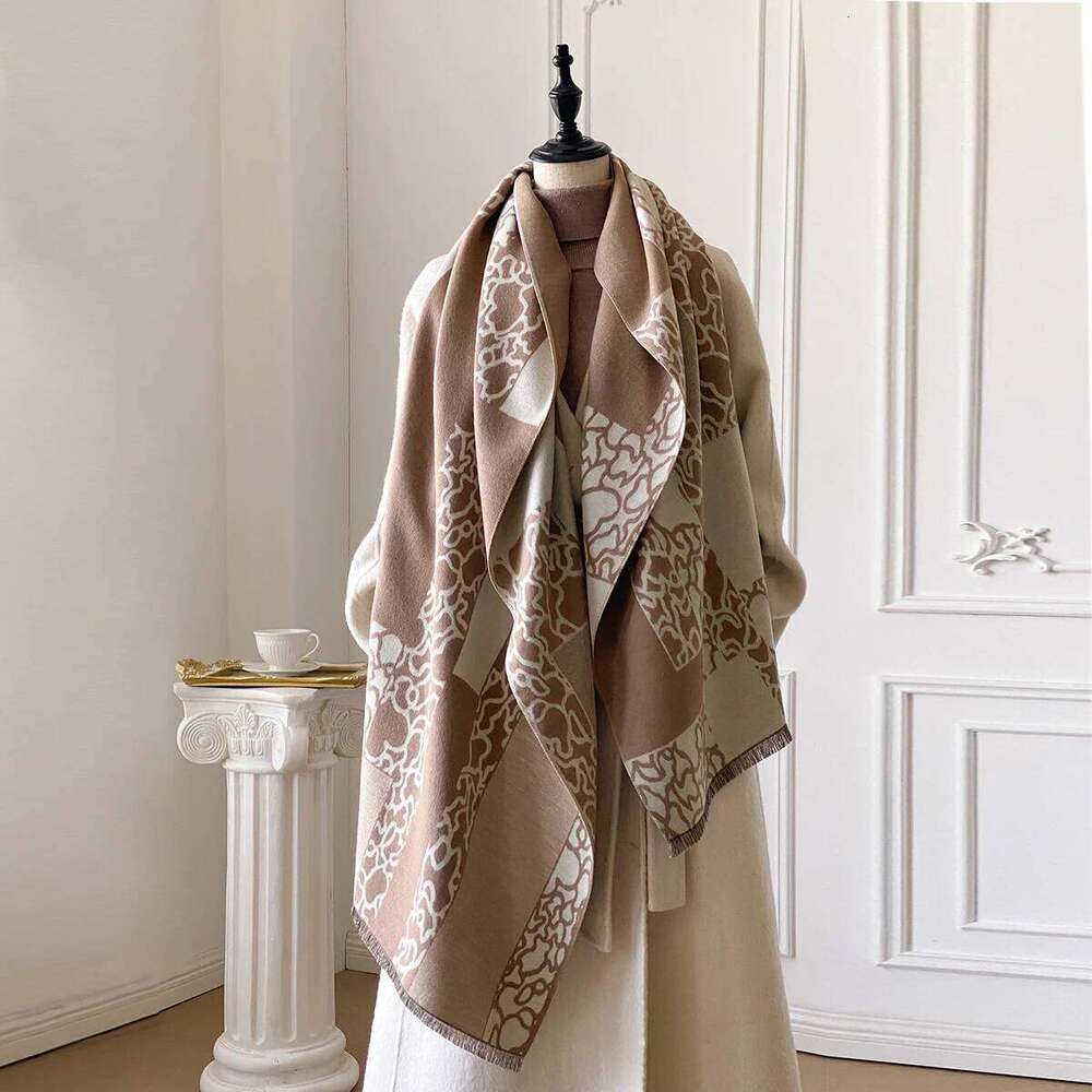 2025New Two Sided Print Women Scarf Imitation Cashmere Soft Warm Pashmina Shawl Autumn Winter Coldproof Windproof Blanket Z260226