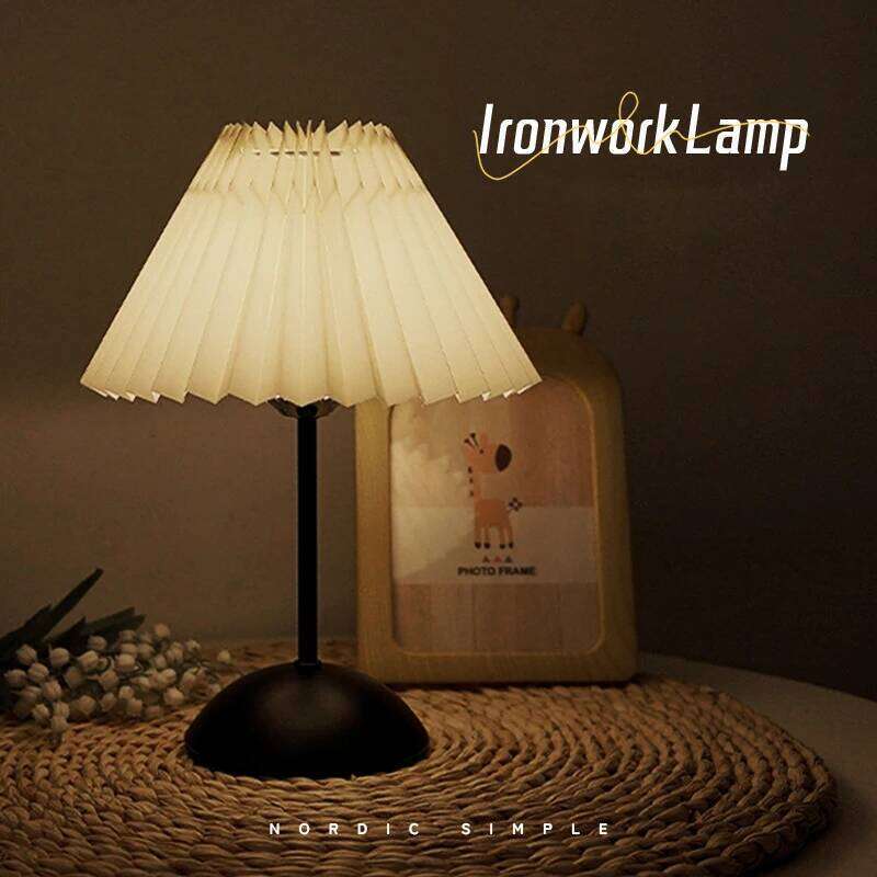 Nordic Bedroom Bedside Desk Lamp Home Fabric Lampshade Dining Bar Table Lamps USB Pleated Atmosphere Light Indoor Decoration Z260227