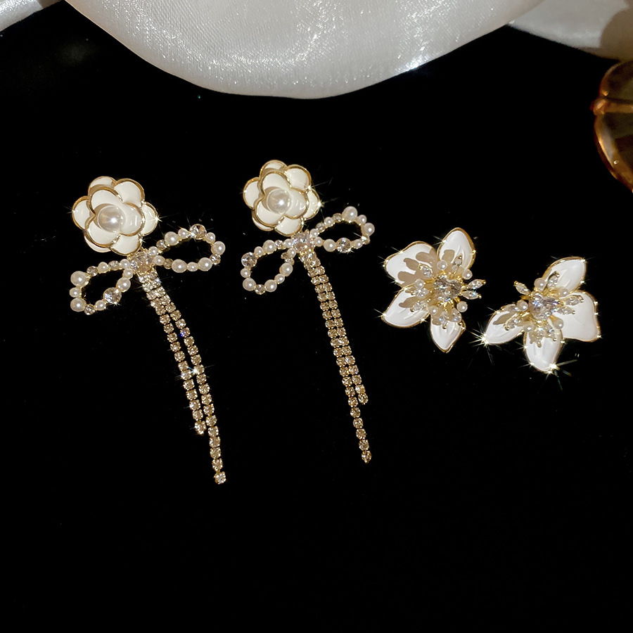 Silver needle oil-drip zircon flower bow vintage elegant sweet temperament earrings, light luxury high-end earrings - view 5