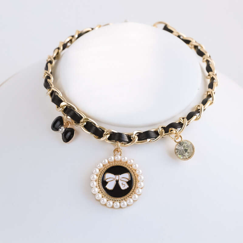 Dog Collar Pet Charms Luxury Metal Leather Woven Chain Pet Collar with Perfume Bottle Flower Heart Charms Rhinestone Sparkle Adjustable for Kittens an