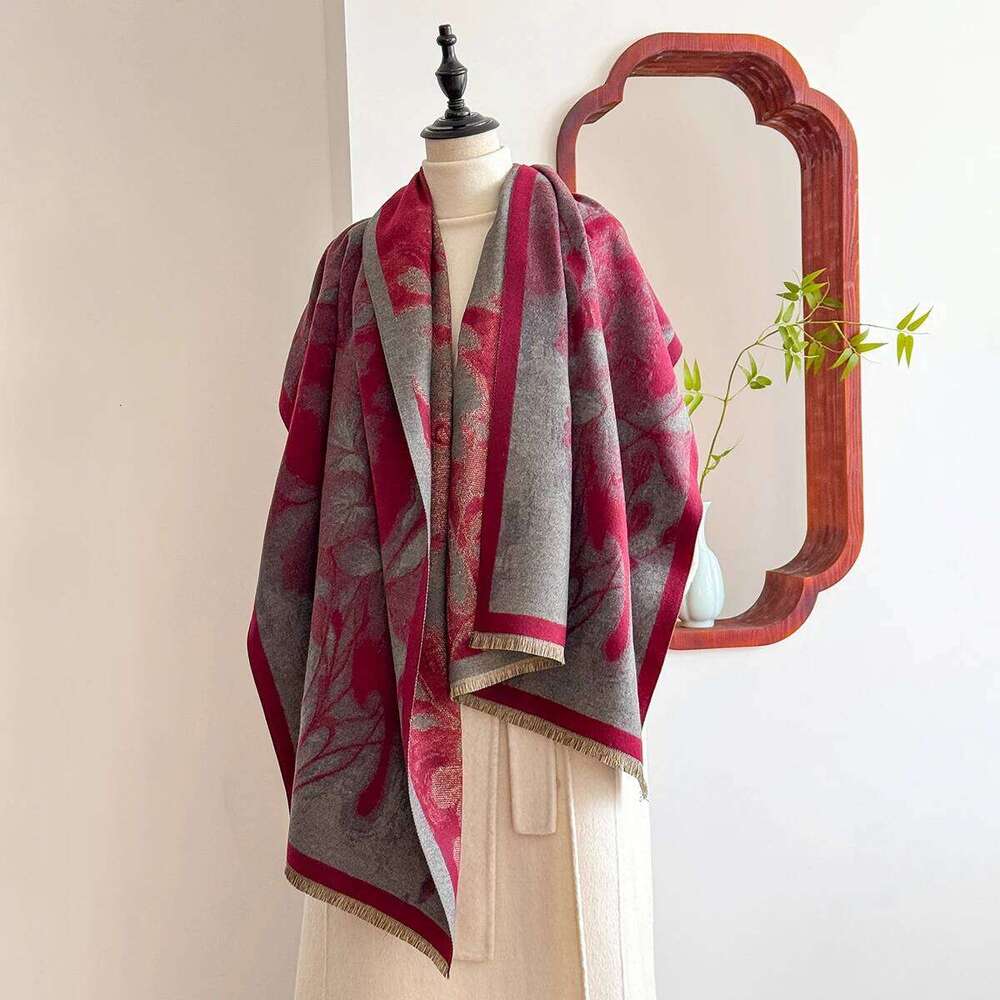 Luxury Winter Women's Imitation Cashmere Shawl Flower Butterfly Jacquard Scarf Two-Sided Pashmina for Daily Commute Z260226