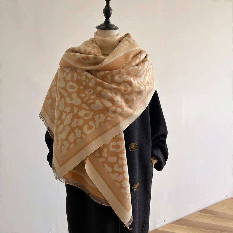 New Luxury Cashmere Scarf Women Winter Shawl Warm Neckerchief Leopard Print Thick Blanket Poncho Bufanda Echarpe Bandana Lady Z260226