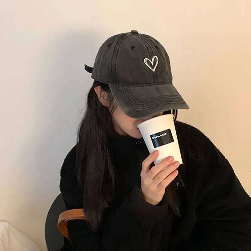 New Outdoor Fashion Sport Baseball Caps For Women Love Heart Embroidery Cap Female Washed Cotton Dad Hat Z260226