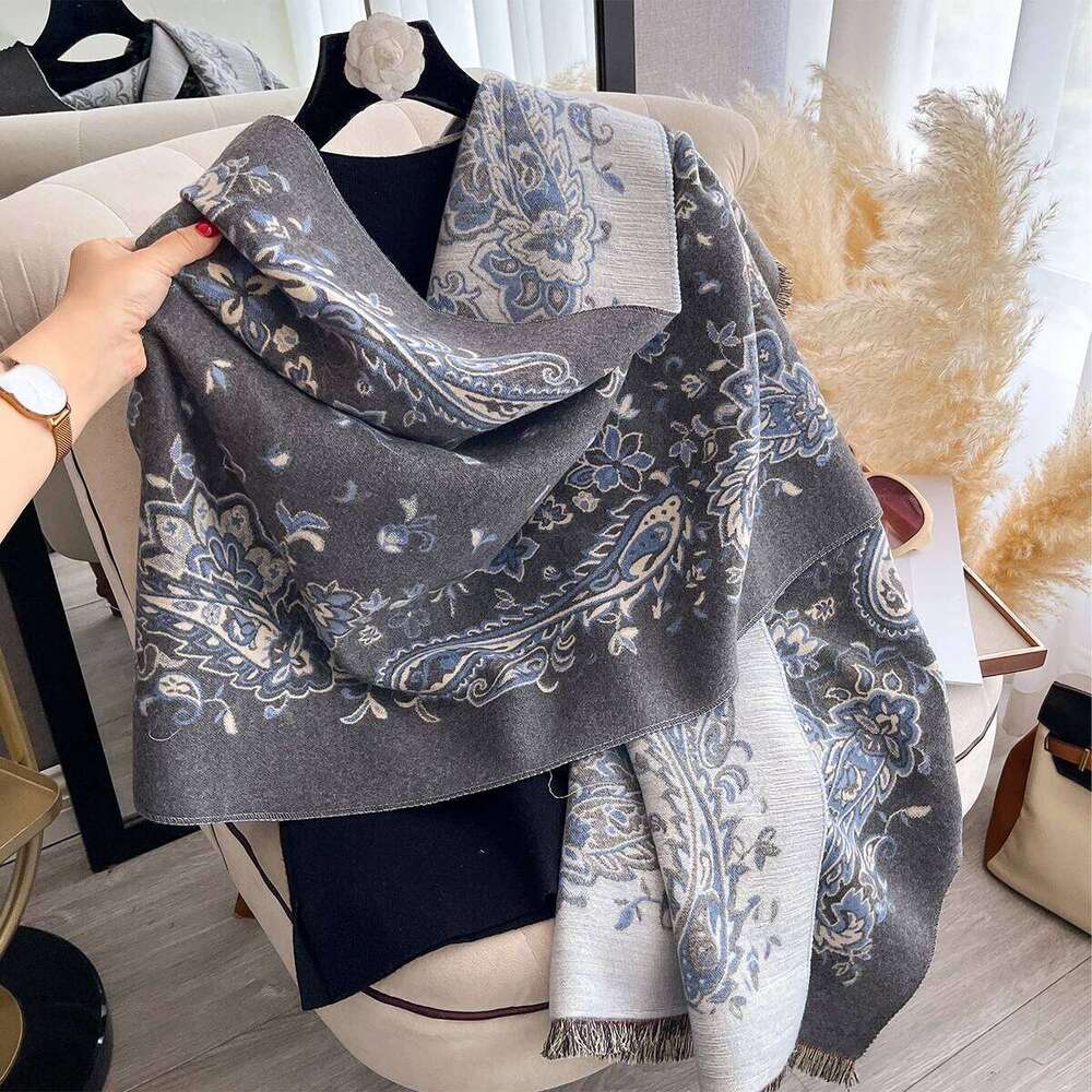 New Winter Luxury Women Two-Sided Paisley Jacquard Cashmere Warm Shawl Outdoor Coldproof Windproof Blanket Pashmina Scarf Z260226