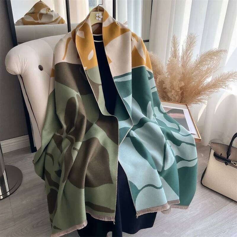 NEW Brand Warm Cashmere Poncho Shawl Scarf Luxury Print Thick Pashmina Winter Blanket Wraps Bufanda Casual Hijab Stoles Echarpe Z260226