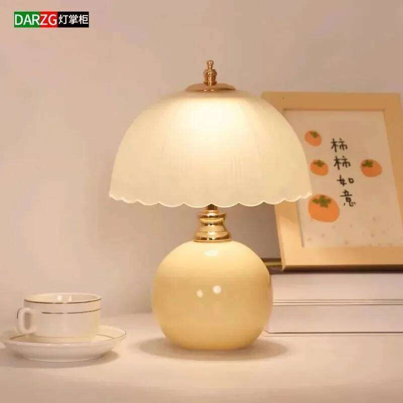 Advanced Sense Luxury Desk Lamp Bedroom Bedside Table Ambient Wedding Creative Warm Energy Saving Led Night Light Z260227