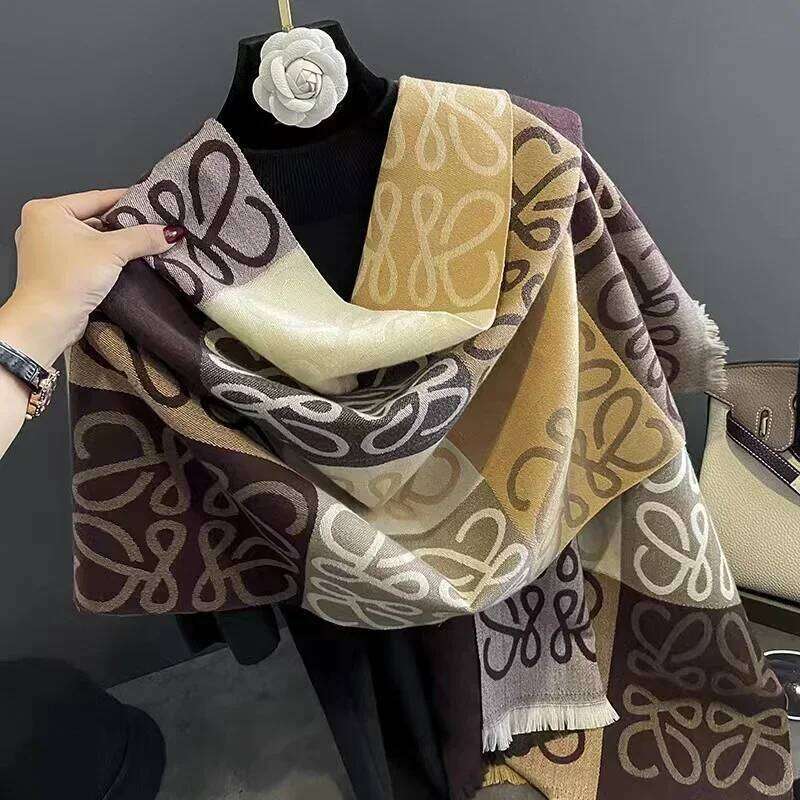 2024 New Europe Version Fashion Hair Scarf Senior Sense Office Thick Warm Shawl for Women Both Casual and Versatile Bib Z260226