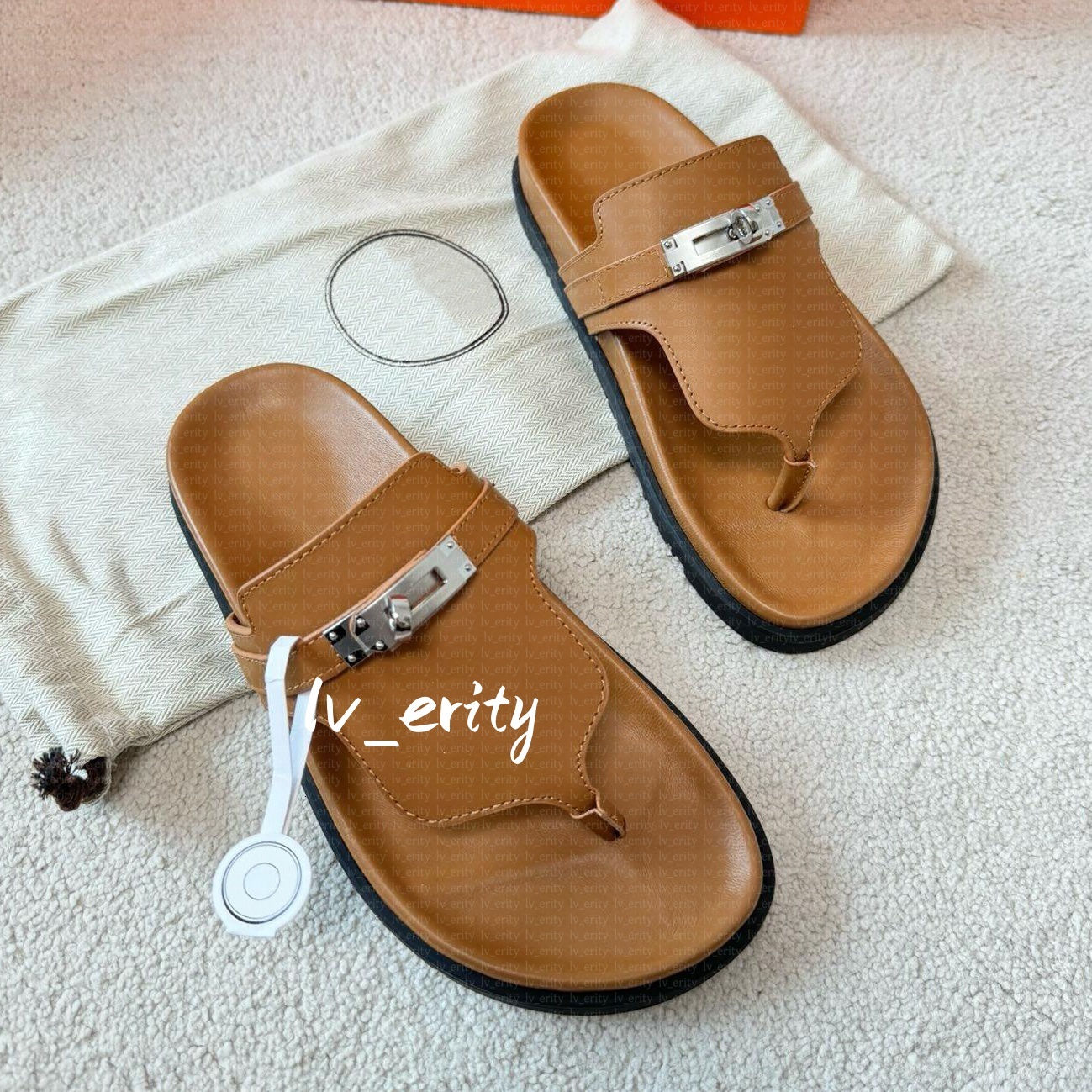 Designer Shoes Top Quality Men Women Empire Leather Flip Flo flip flops Metal buckle Sandals Flat heels Round toe Luxury Empire shoes