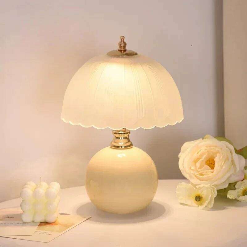 Classic Modern Art Bedroom Bedside Decorative Table Lamp Flower Bud Desk Lamps Night Light Z260227