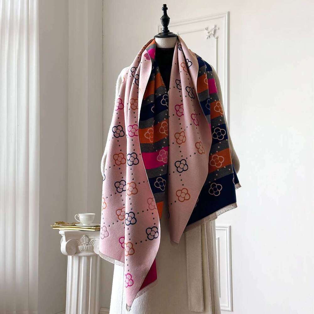 Women's Winter Versatile Trendy High-end Feel Faux Sheepskin Office Air Conditioner Scarf Thickened Warm Neck Warmer Z260226