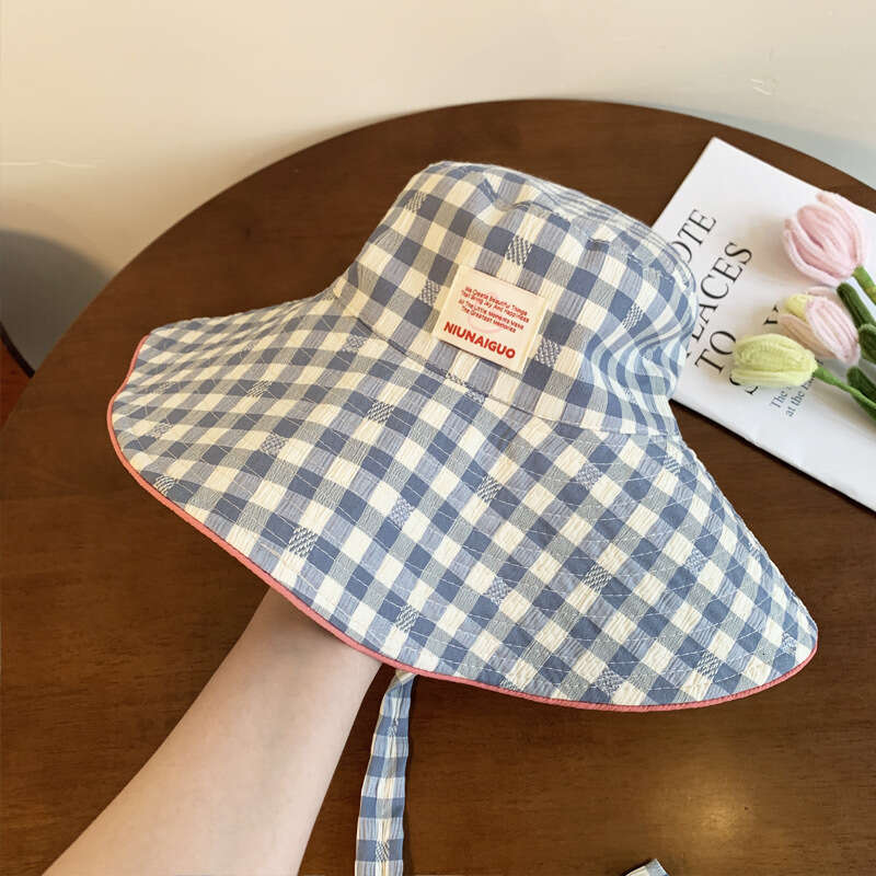 Summer wide-brimmed sun hat Sweet double-checkered pattern A breathable hat suitable for spring and summer outings and garden parties