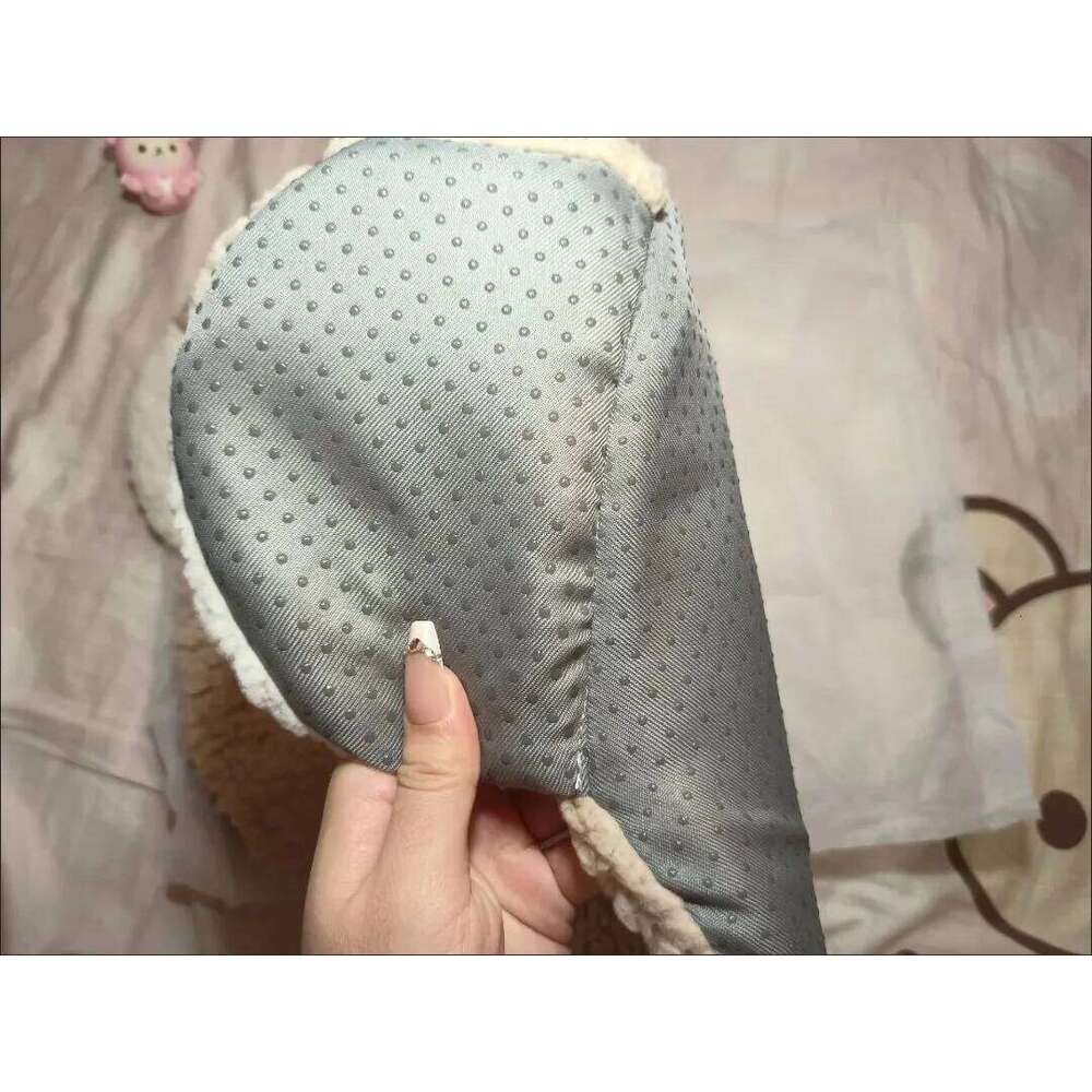 Cartoon Rilakkumas Plush Kawaii Korilakkuma Bear Soft Floor Mat Bedroom Chair Bedside Lounge Rug Bathroom Doormat Home Decor H260226