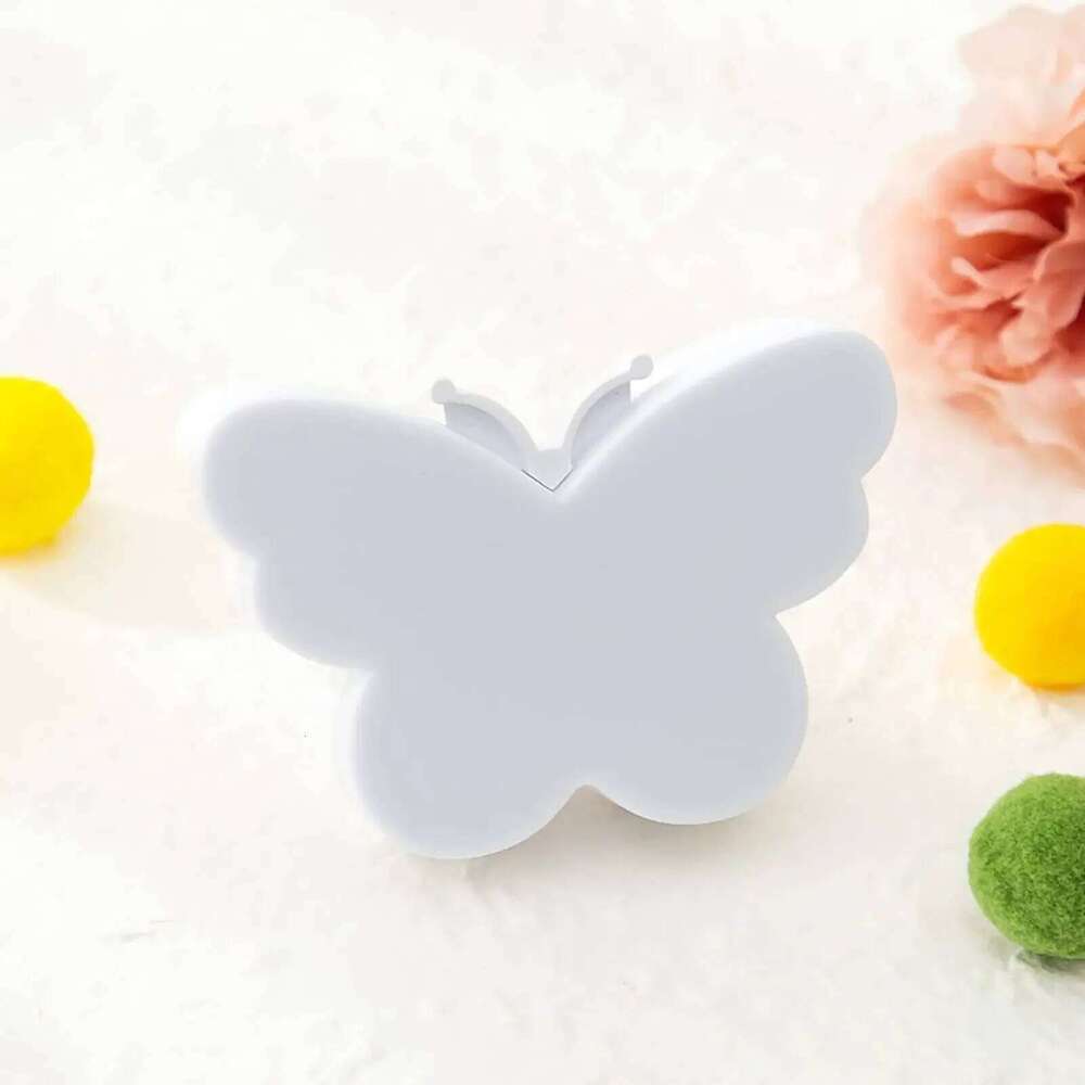 Butterfly Plug Into Wall Auto Dusk to Dawn Smart Sensor Night Light for Living Room Bedroom Bathroom Kids 220V EU Z260227