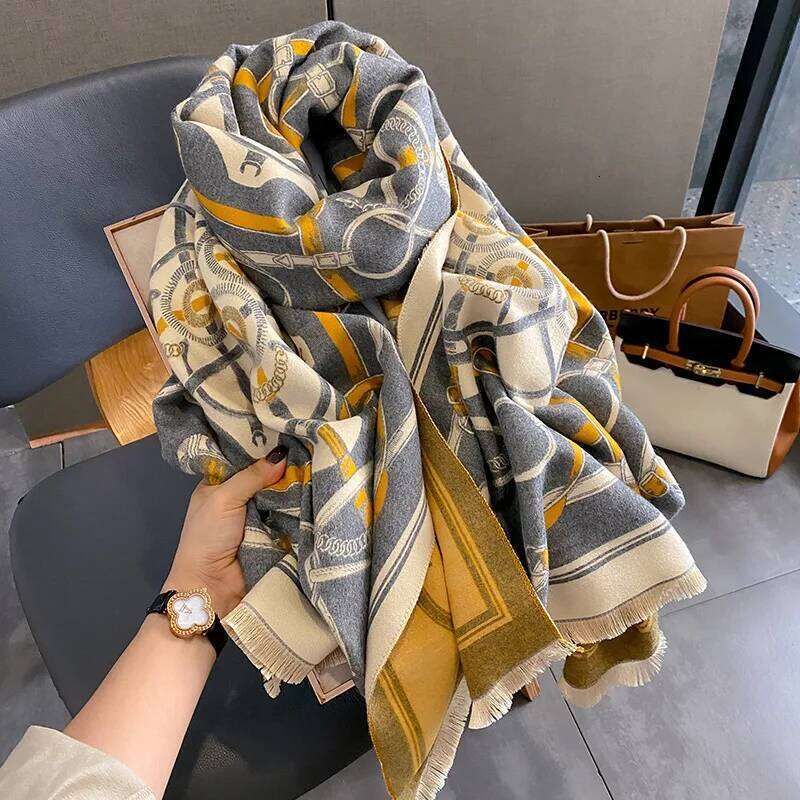 Luxury Chain Cashmere Hijab Poncho Women Thick Warm Winter Scarf Design Pashmina Travel Blanket Shawl Wraps Bufanda Echarpe Z260226