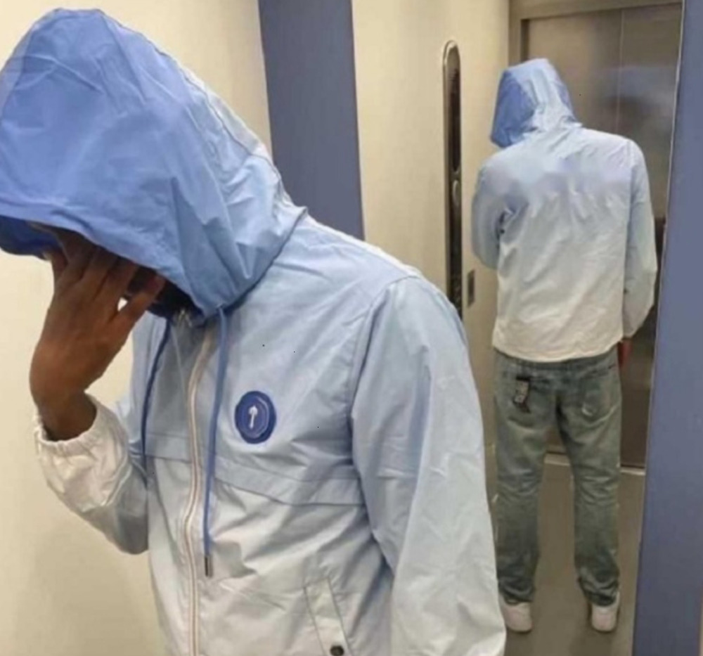 2026 Mens Jackets New Men Jacket Sportswear Irongate t Windbreaker-black tracksuits Quality Embroidered Letters Womens Zipper Sun Protections Fallow phwq