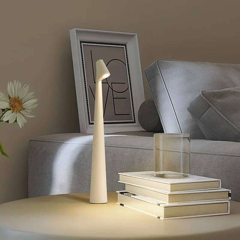 Design light luxury reading charging desktop atmosphere lamp bedroom bedside desk decoration Z260227