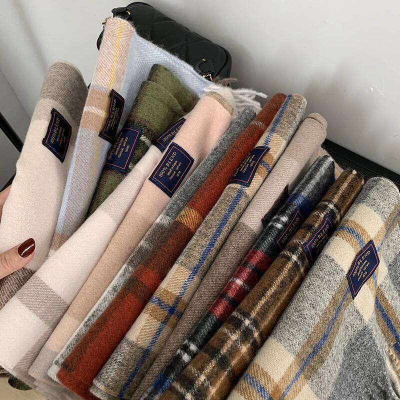Luxury Brand Classic England Style for Women Scarf Fashion Stripe Plaid Scarves Tassel Shawls Pashmina Lady Wrap Poncho Stoles Z260226
