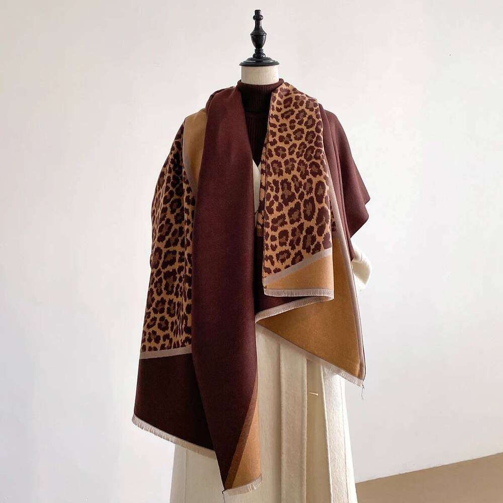 Elegant Jacquard Leopard Design Scarves Imitation Cashmere Soft Warm Fringe Shawl Winter Coldproof Windproof Blanket Scarf Z260226