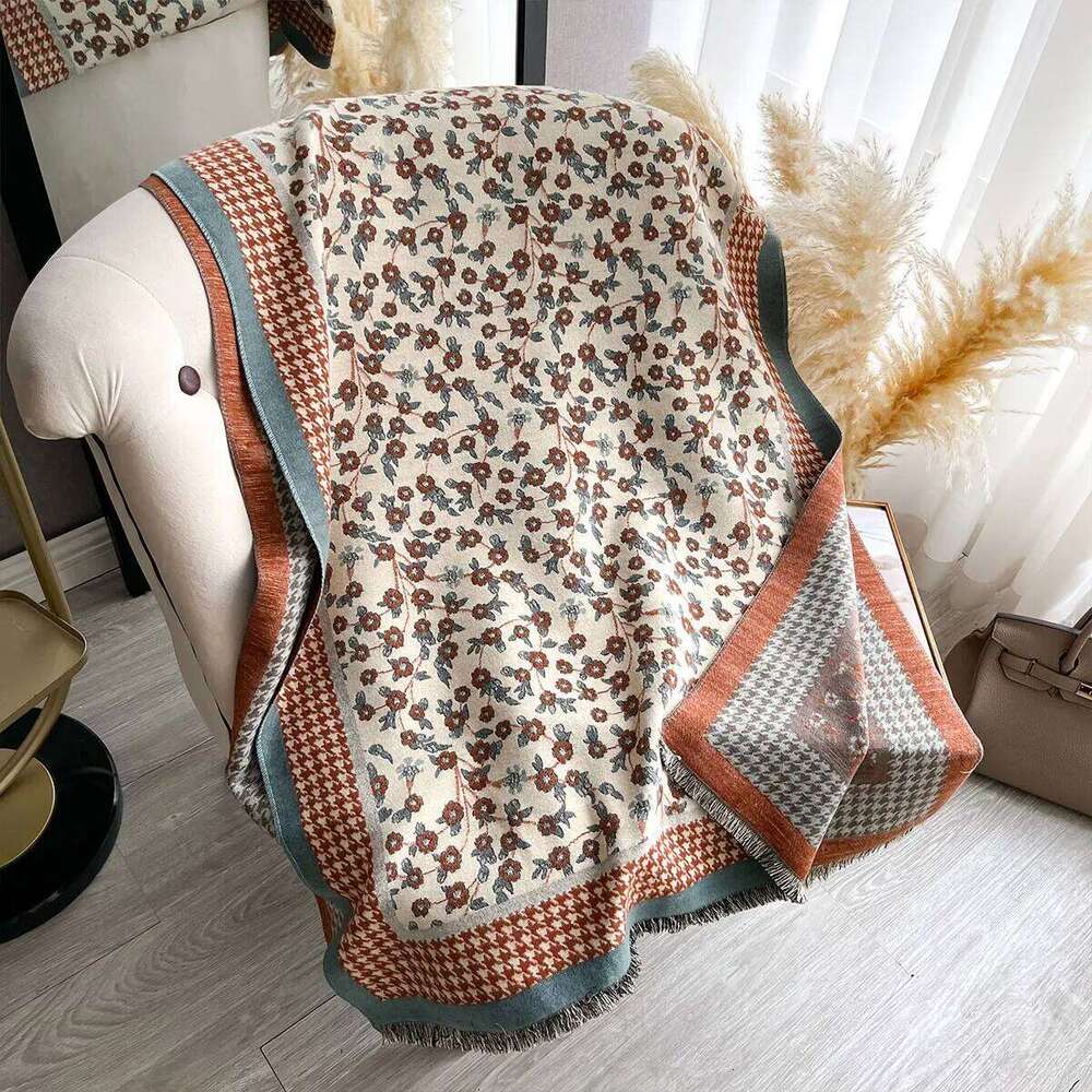 Women New Two Sided Floral Print Imitation Cashmere Scarf Soft Warm Pashmina Shawl Autumn Winter Coldproof Windproof Blanket Z260226