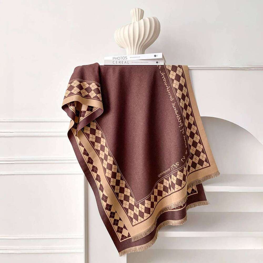 Luxury Plaid Winter Warm Cashmere Women Tassel Wrapped Travel Cloak Blanket Large Shawl Windproof Scarf Z260226