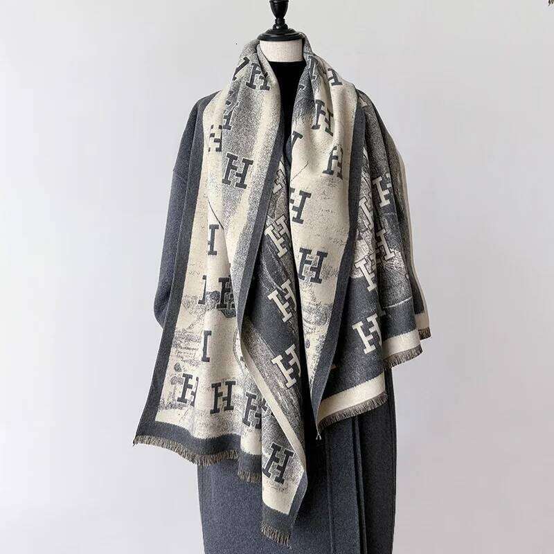 Finely detailed Luxury Winter Cashmere Scarf Women 2024 Design Warm Pashmina Poncho Scarves Female Shawl Foulard Bufanda Z260226