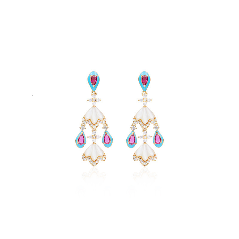 Earrings New Model White Shell Cat Paw Earrings, Gold-Plated Original Design Earrings, High-End Women's Evening Earrings