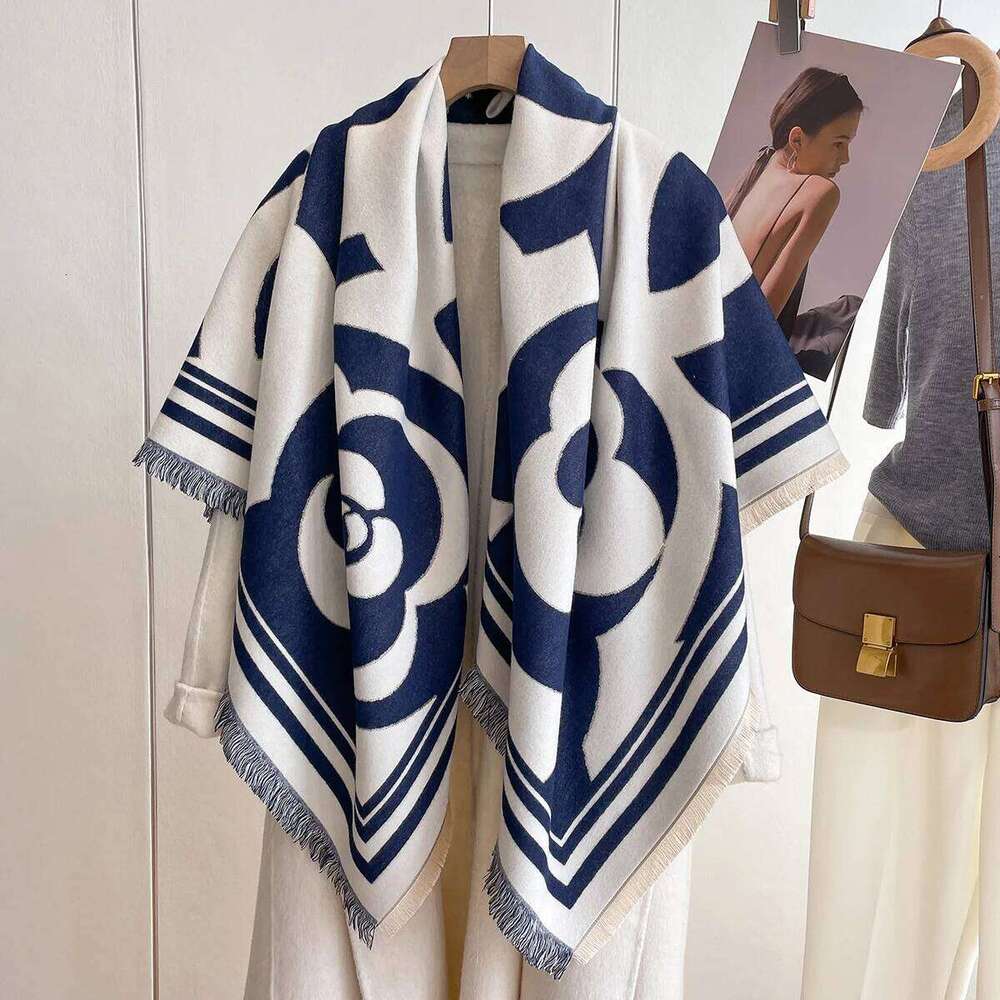 Imitation Winter Warm Wrap Women's Silk Wool Square Fashion Shawl Ladies Cashmere Scarf Neck Z260226