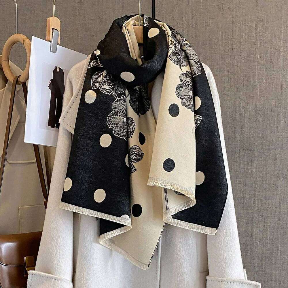 2025 Women Thicken Luxury Winter Paisley Two-Sided Cashmere Jacquard Scarves High Quality Wrap Shawl Ladies Wool Pashmina Scarf Z260226