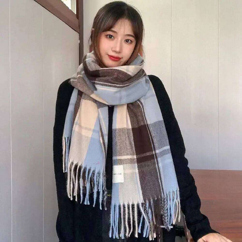 Plaid Design High-End Female Winter Korean Version Of Everything With British Classic Checker 2024 Neck Warm Scarf Z260226