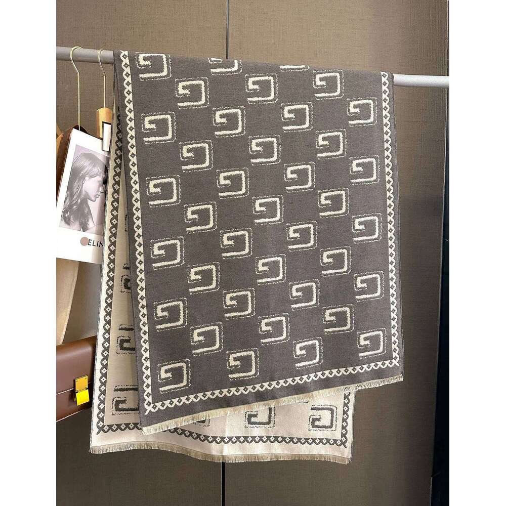 New Fashion Brand Women Pashmina Cashmere Winter Thick Warmth Shawl Wrap Coldproof Windproof Scarf Echarpe Blanket Z260226