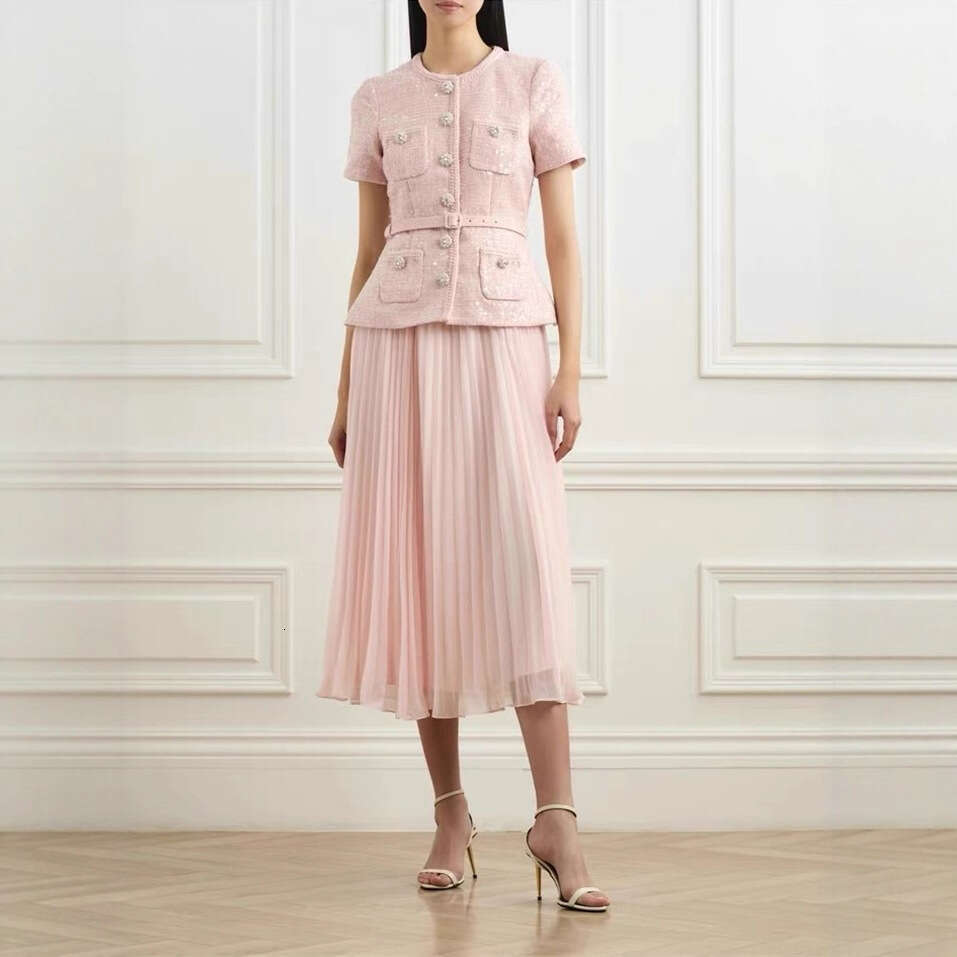 2026 autumn designer fashion brand elegant women's shiny plaid pleated patchwork fake two-piece long skirt