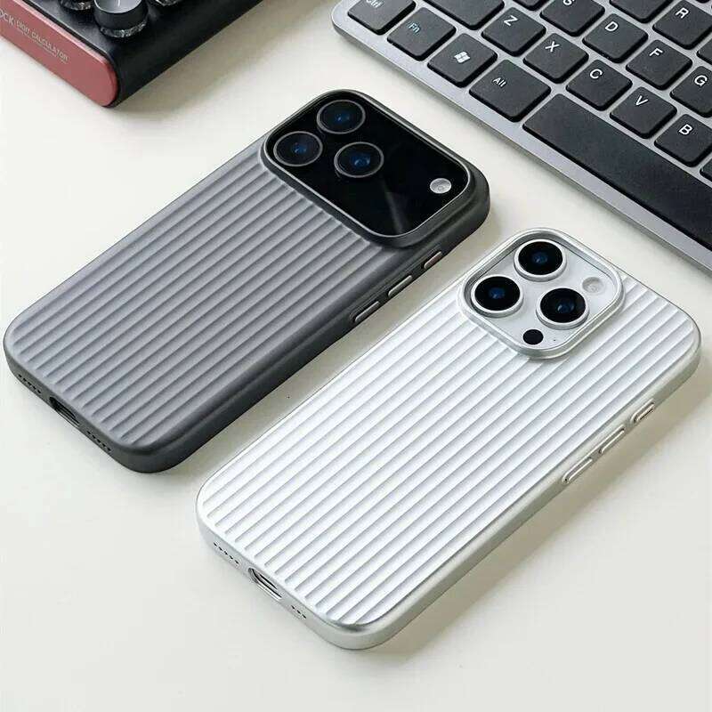 3D Stripe Metal Paint Case For iPhone 17 16 15 14 Pro Max Matte Corrugated Luggage Pattern Armor PC Cover 26W0228