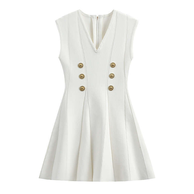High end French romantic elegant social V-neck metal buckle slim fit fashionable a3 knitted sleeveless dress 2026