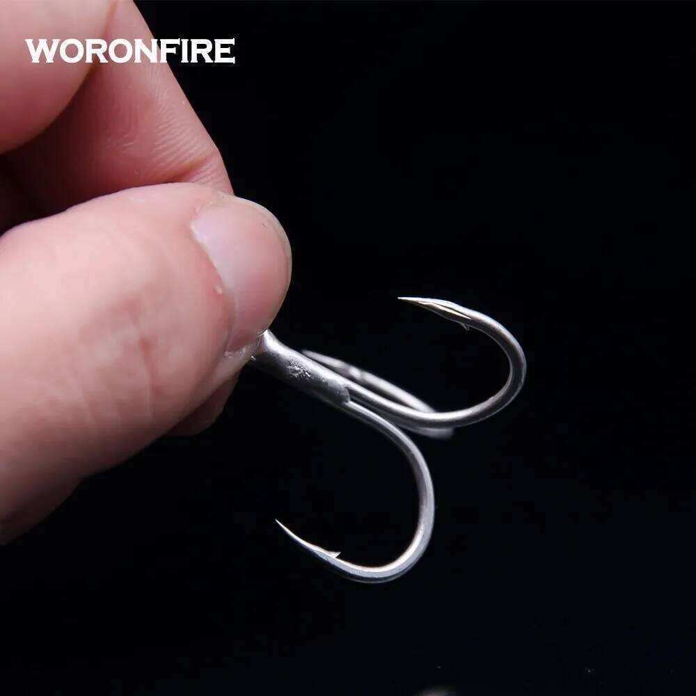 20pcs/lot Thick Treble Hook Strong Pull 1# 2# 4# 6# 8# 10# 12# High Carbon Steel Round Folded Triple Owner Fishing Hooks Z260228