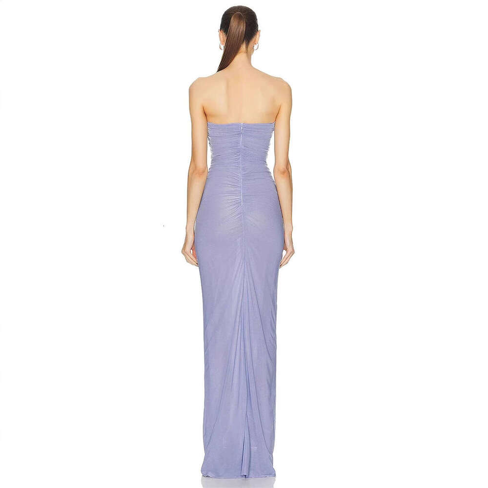 2026 European and American niche vacation style sexy strapless exposed belly three-dimensional floral slim fit long skirt