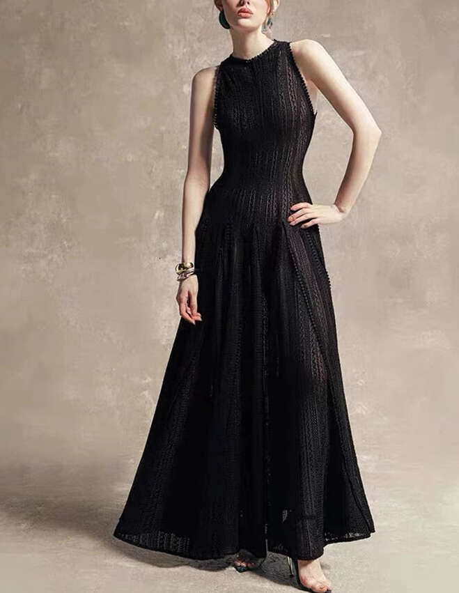 2026 summer niche a3 design high waisted goddess style sleeveless solid color elastic slim fit long skirt with a wide hem