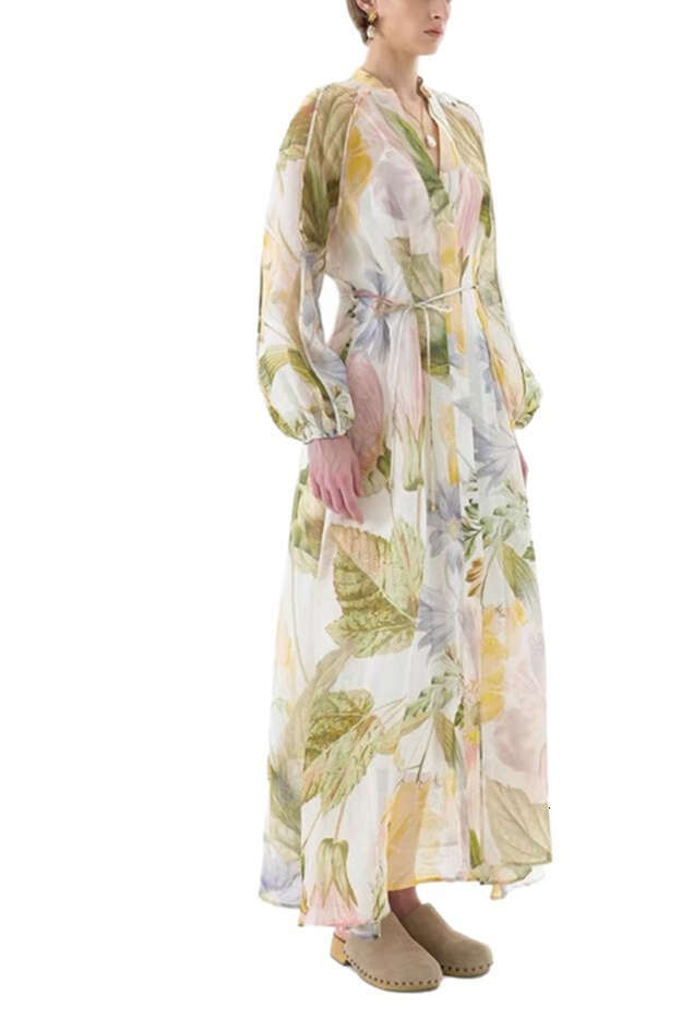 2026 spring/summer niche fashion goddess vacation style fairy flower loose lace lantern sleeves two-piece long skirt