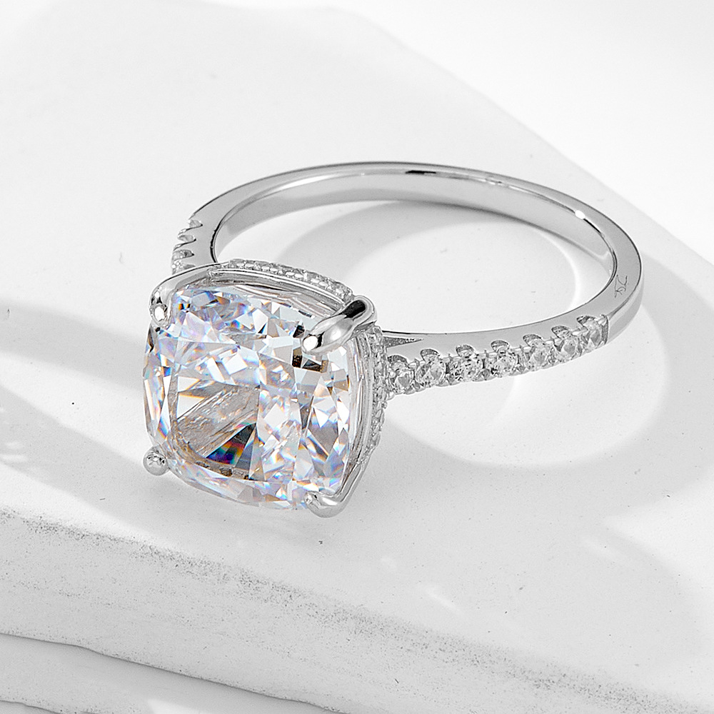 Choucong Ins Top Sell Wedding Rings Luxury Jewelry Genuine 100% 925 Sterling Silver Cushion Shape White Topaz CZ Diamond Elegant Party Women Couple Ri