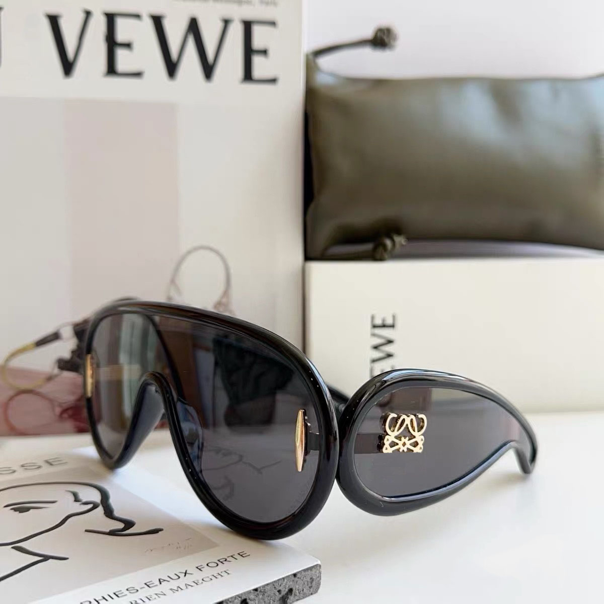 luxury Designer Sunglasses For Women Curved large frame Classic Outdoor Leisure Beach Exquisite man Sunglassess UV protection