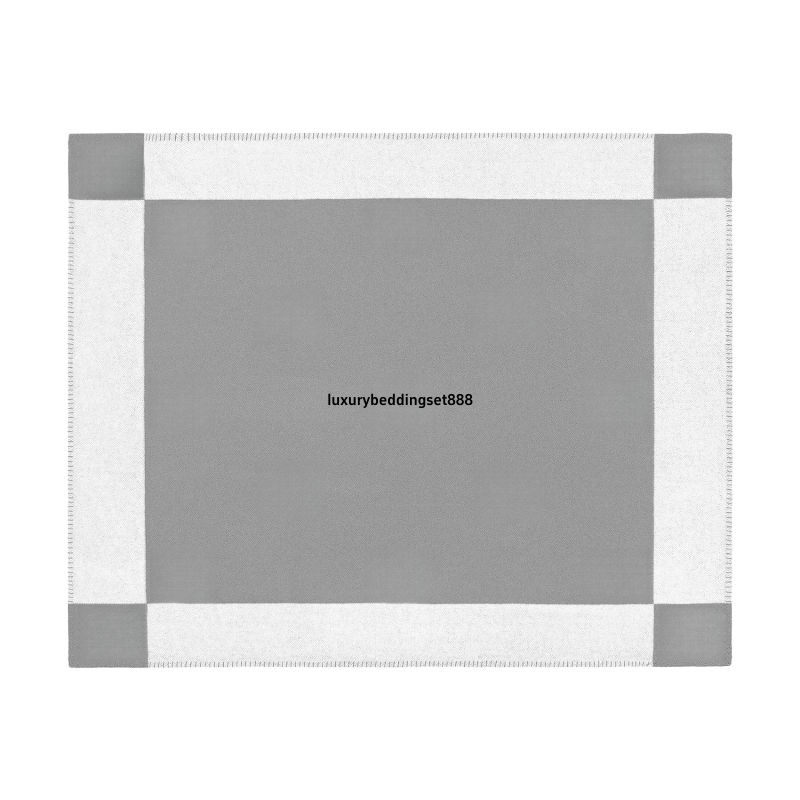 Designer blanket H airplane blankets home Cashmere and wool blend sofa alphabet blanket office nap air - conditioner blanket High-quality luxury brand