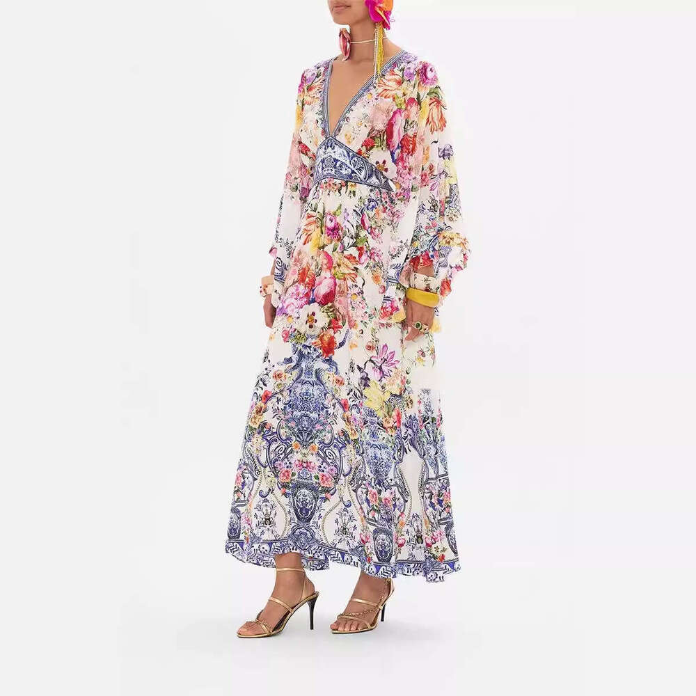 2026 autumn a2 and winter new niche fairy print V-neck bell shaped sleeves elegant goddess vacation long skirt