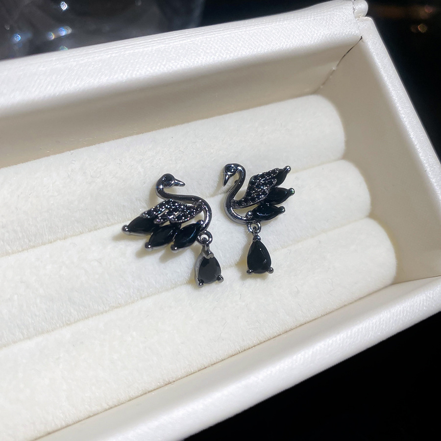 Zircon swan water drop pendant niche high-end earrings, exquisite, sweet, elegant, and stylish women's earrings - view 8