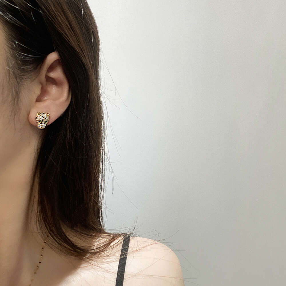 Green-Eyed Leopard Design Zirconia Earrings Sterling Silver Stud Earrings Fashionable Women's Holiday Gift